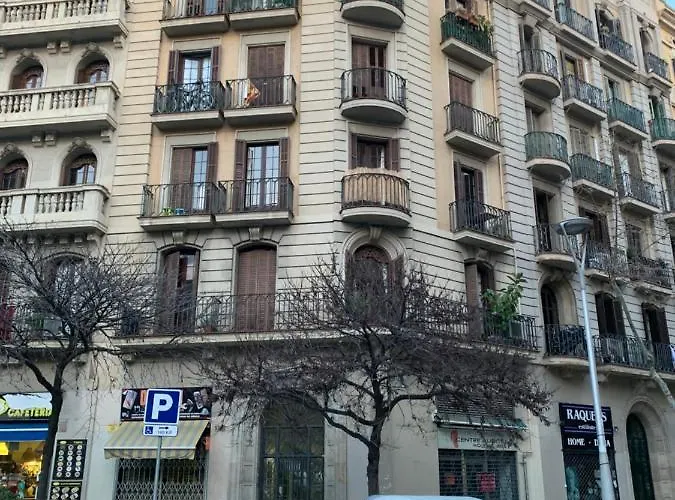 Apartment Gorgeous In Downtown Barcelona